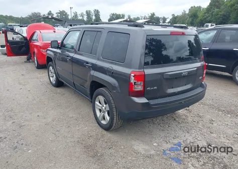 2016 Jeep Patriot Latitude z USA, uszkodzony, nr VIN 1C4NJRFBXGD724412